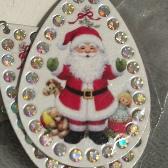 Christmas Vintage Santa Tear Drop Earrings w/Stones - Picture 4 of 5